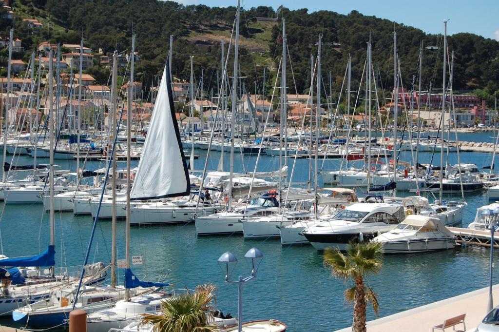 Le Barock Hotel Saint-Mandrier-sur-Mer Eksteriør billede